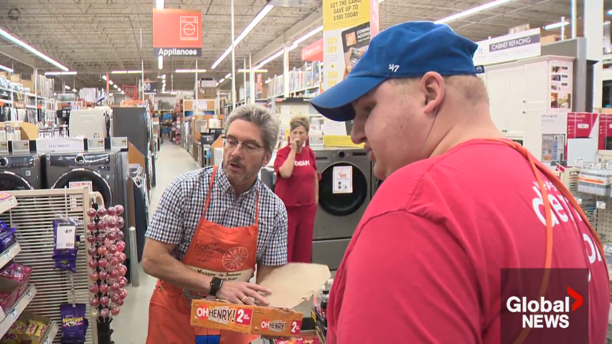 Strathcona County’s Mayor, Rod Frank, spent a day job shadowing Roman Lozowy to help bring awareness to Disability Employment Awareness Month (DEAM).