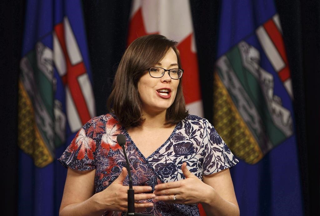 Alberta NDP decries contract for government supporter to review energy regulator