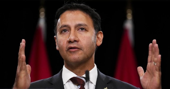 Министърът на правосъдието на Канада обмисля варианти повдигнати от независимия