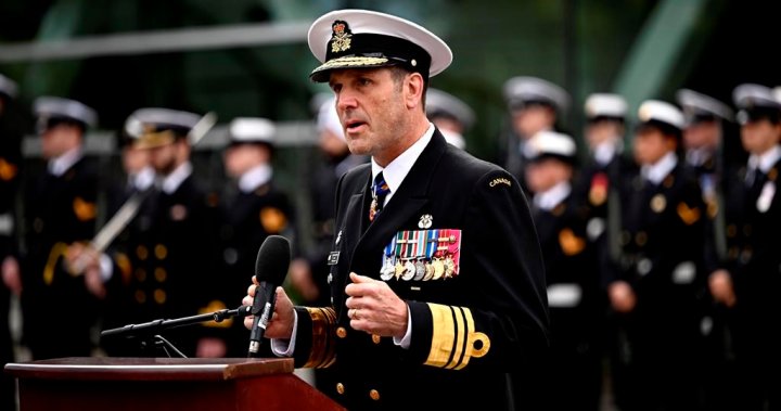 Командирът на ВМС е „уверен“ в способността си да изпълни ангажиментите си въпреки недостига на моряци