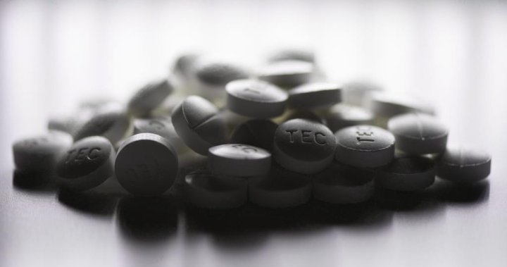 Адвокат на фармацевтична компания оспорва един процес в Британска Колумбия. дело за щети от опиоиди