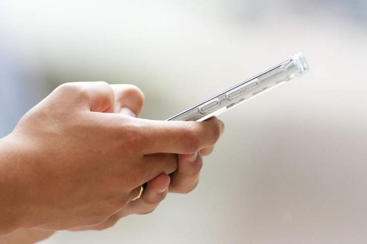 Winnipeg to explore emergency service line for mental health calls