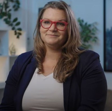 Проект за гимназия от Първата световна война доведе до жена