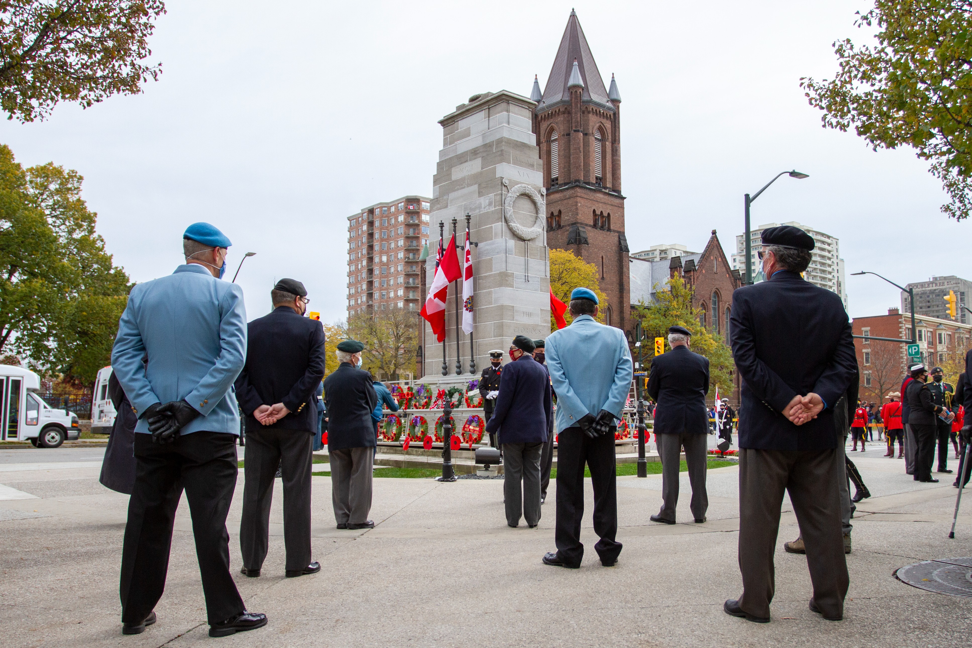 London, Ont. Remembrance Day ceremony draws large crowd