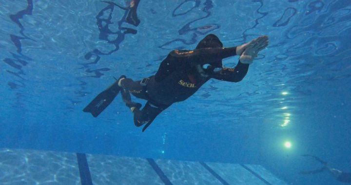 极限运动自由潜水让蒙特利尔人屏住呼吸