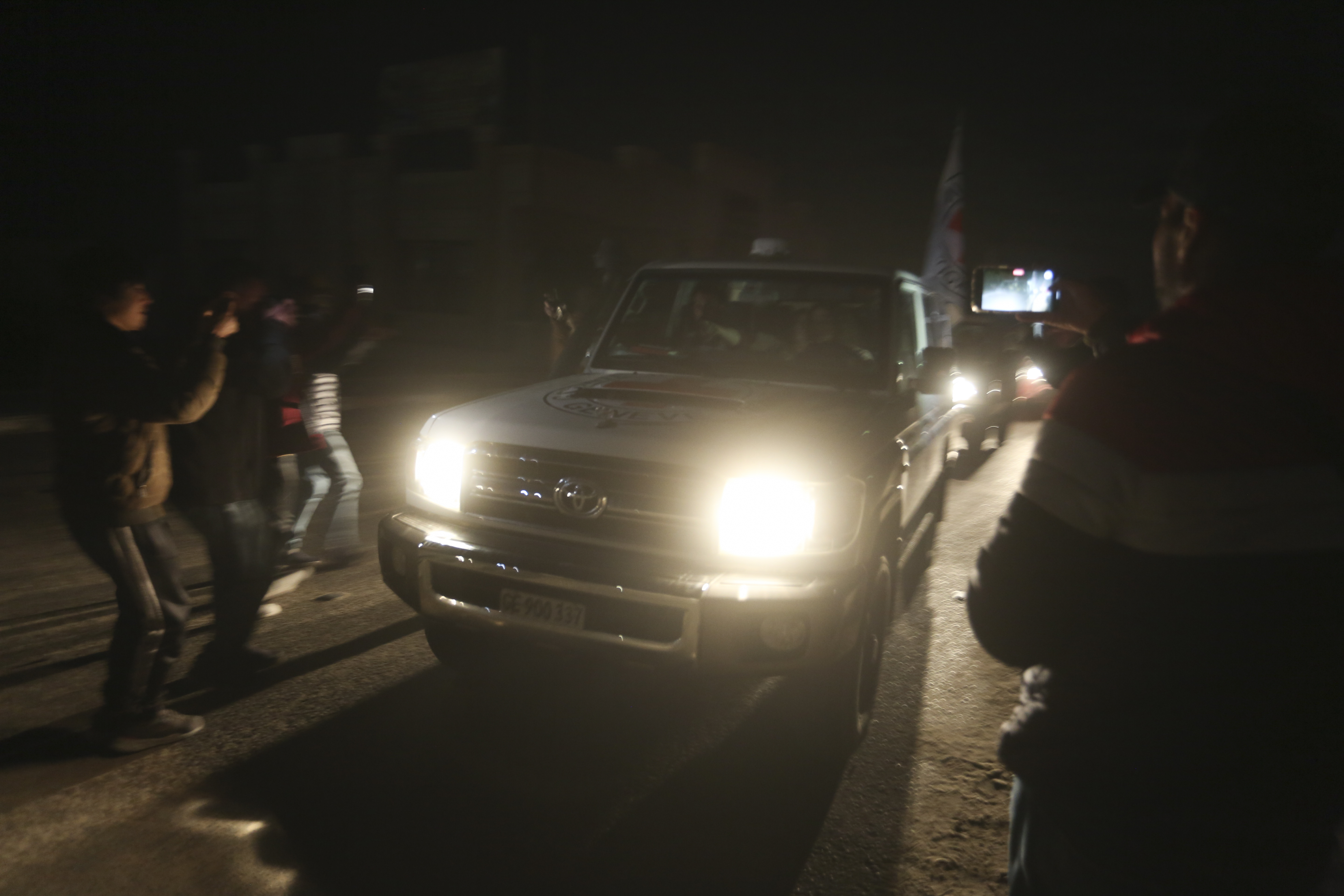 Международните посредници изглежда постигнаха напредък в сряда по удължаването на