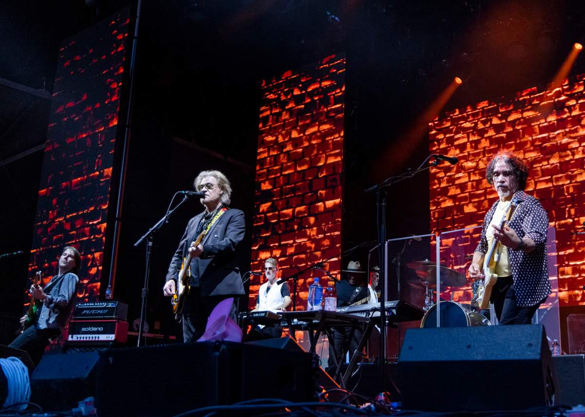 Daryl Hall (L) and John Oates (R) performing at the All in Arts & Music Festival at Indiana State Fairgrounds on September 03, 2022 in Indianapolis, Indiana.