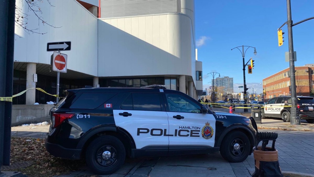 Hamilton Police on location investigating the stabbing death of man near Park Street North and York Boulevard on Nov. 27, 2023.