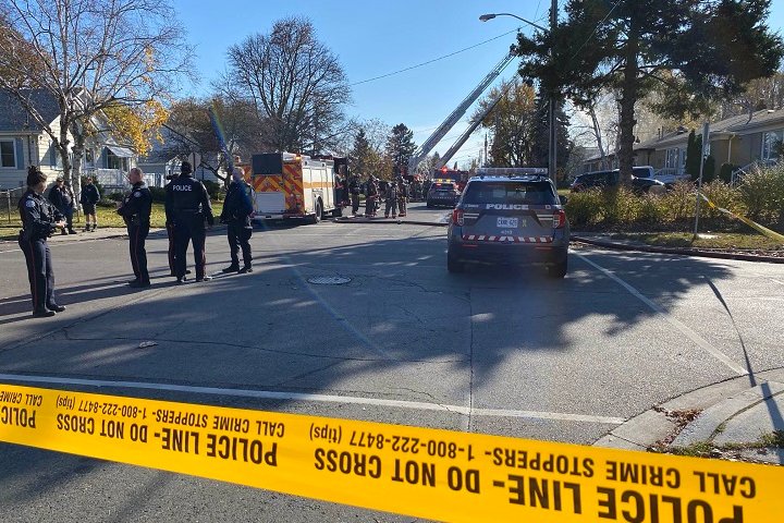 Possible explosion collapses Toronto home, officers search for potential occupant