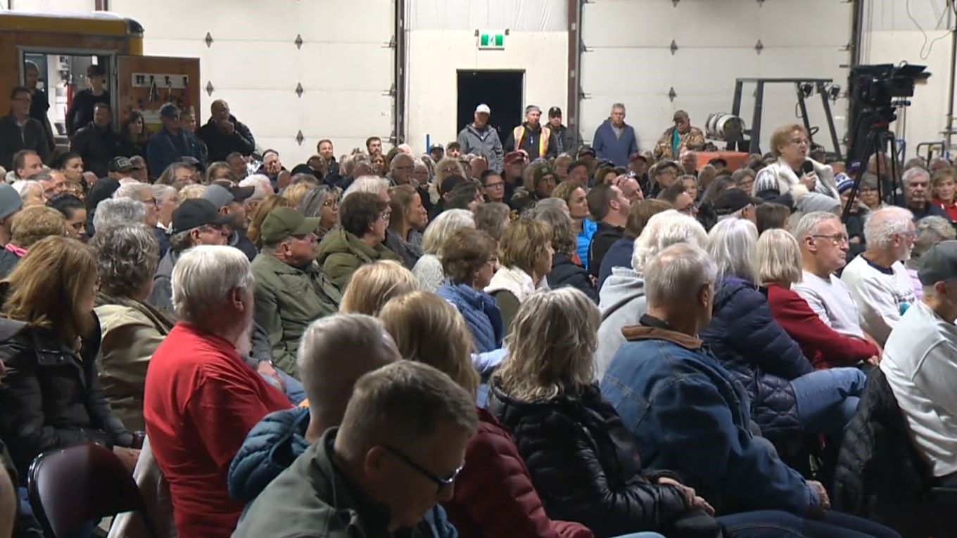 Hundreds gather in Osoyoos for town hall meeting over tax hike