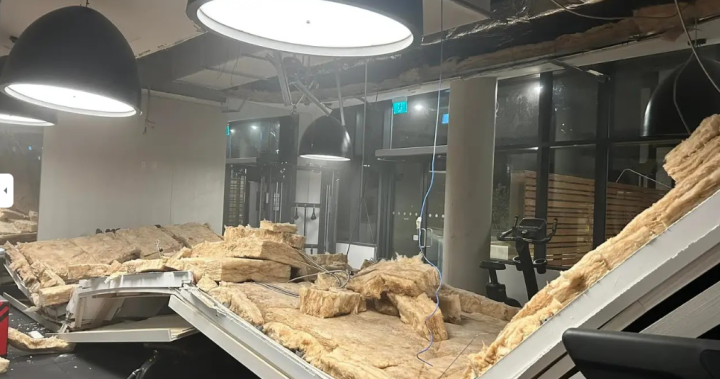 Trwa śledztwo po zawaleniu się dachu sali gimnastycznej w nowym apartamentowcu w Toronto – Toronto