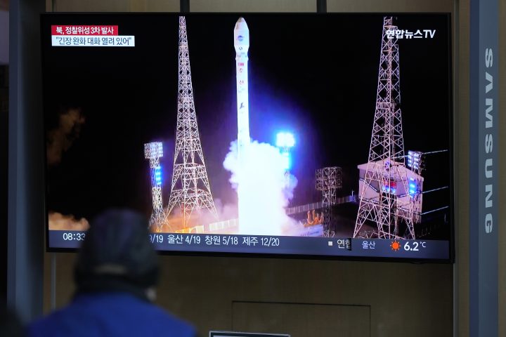 North Korea claims new spy satellite gathered White House, Pentagon images