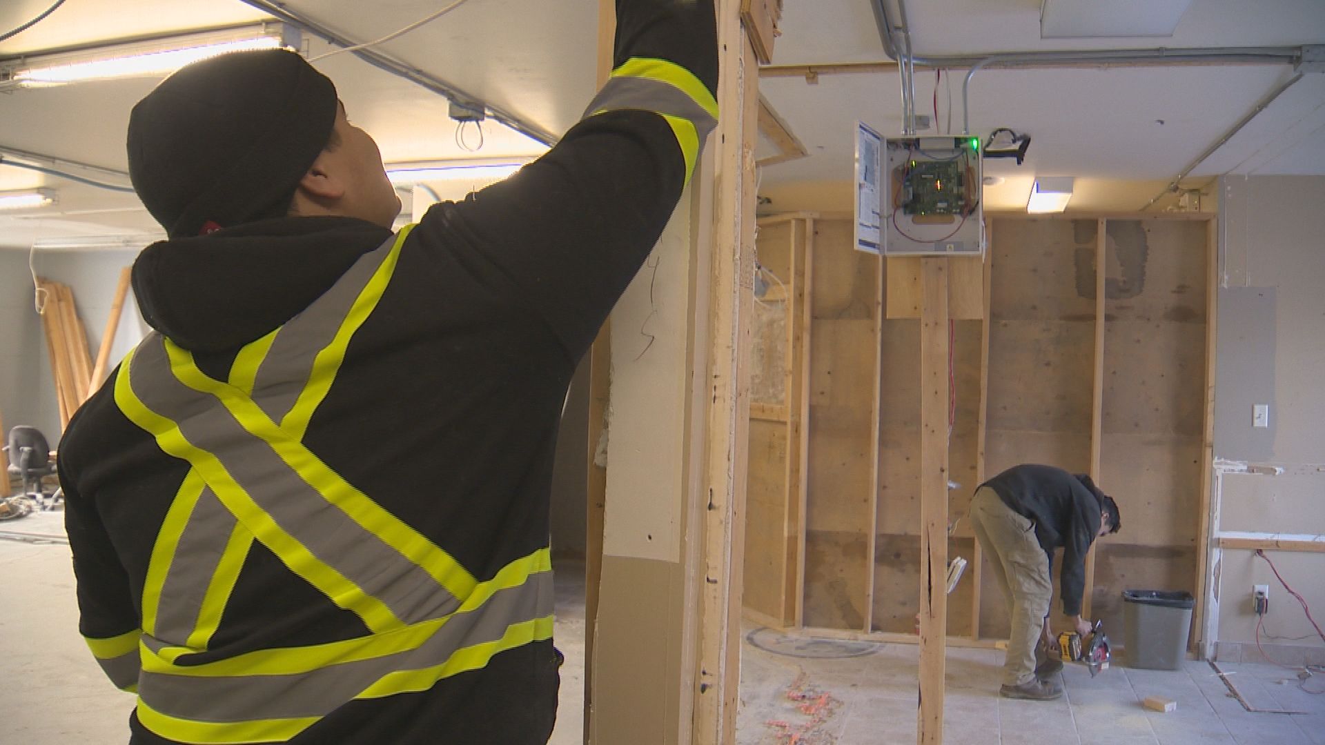 Winnipeg construction company helping inner-city youth, young adults find employment, community