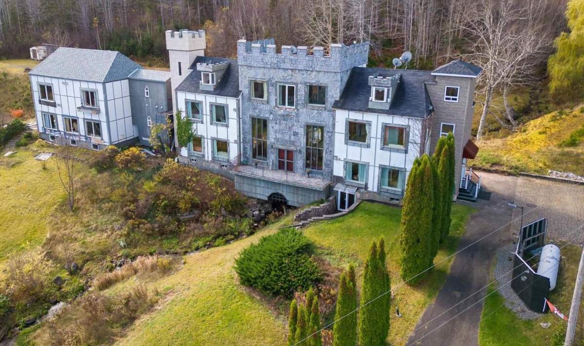 A closer look at newly named Castle Knight.