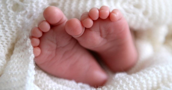 U.S. infant mortality rate sees biggest increase in 2 decades: CDC