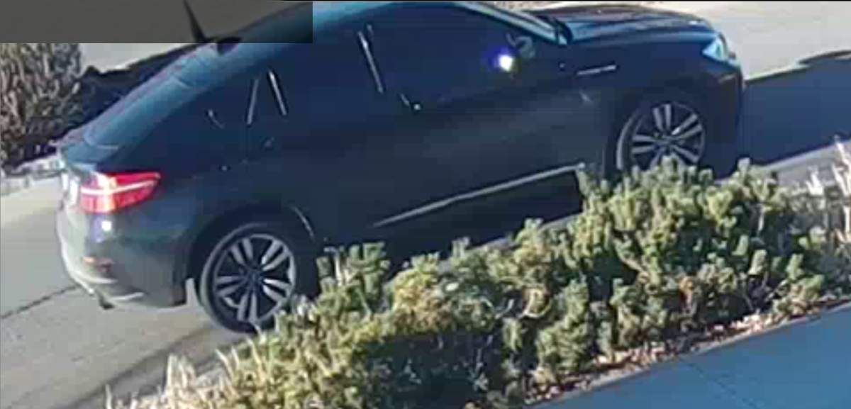 The Edmonton Police Service released an image of the suspect SUV in the shooting deaths of Harpreet Singh Uppal and his 11-year-old son on Thursday, Nov. 9. 