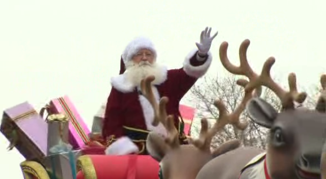 Парадът на Дядо Коледа се завръща в Торонто