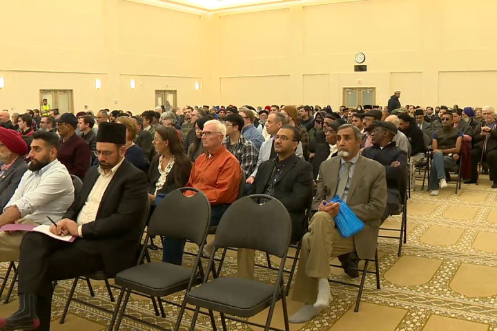 Voices for Peace conference in Calgary tries to find peace among all religions