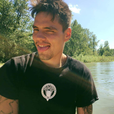 Calgary police seek man wanted on outstanding warrants.