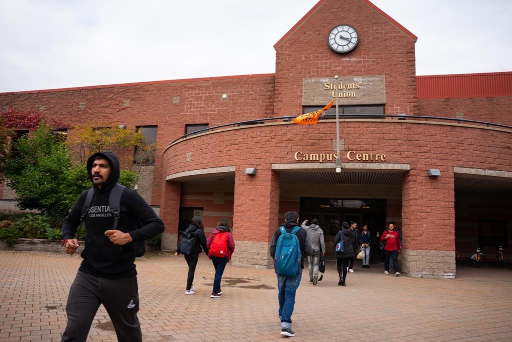 Университетът Кейп Бретон въведе нов кодекс на поведение за международни