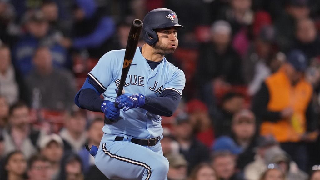 ТОРОНТО – Торонто Blue Jays преподписаха с централния играч Кевин