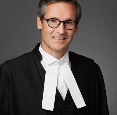 Леонард Марчанд е назначен за главен съдия на Британска Колумбия в „историческо назначение“