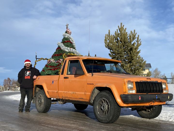 Custom-made Christmas truck brings ‘awesome’ boost for holiday season