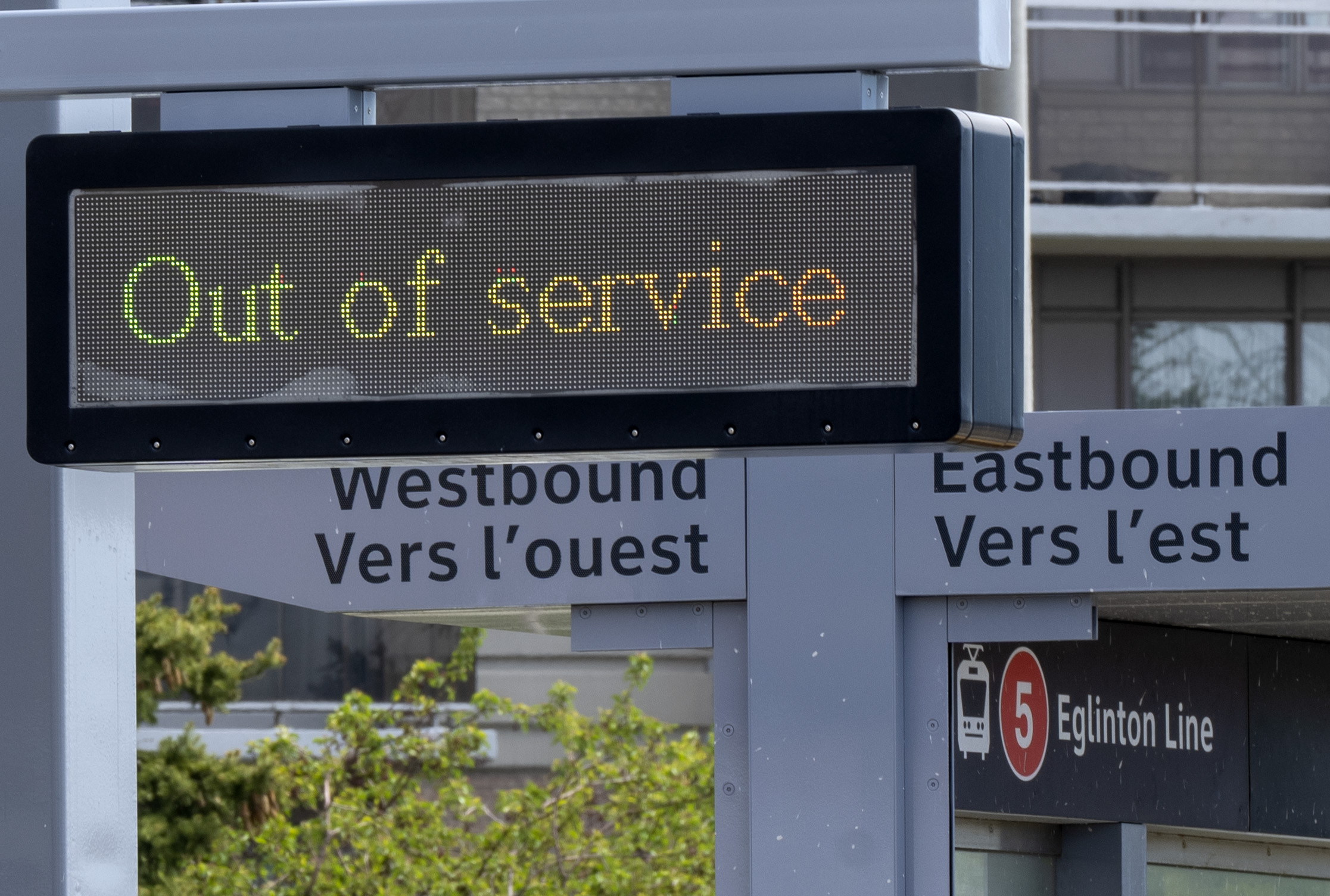 Metrolinx CEO ‘not going to guess’ when Eglinton Crosstown LRT will open