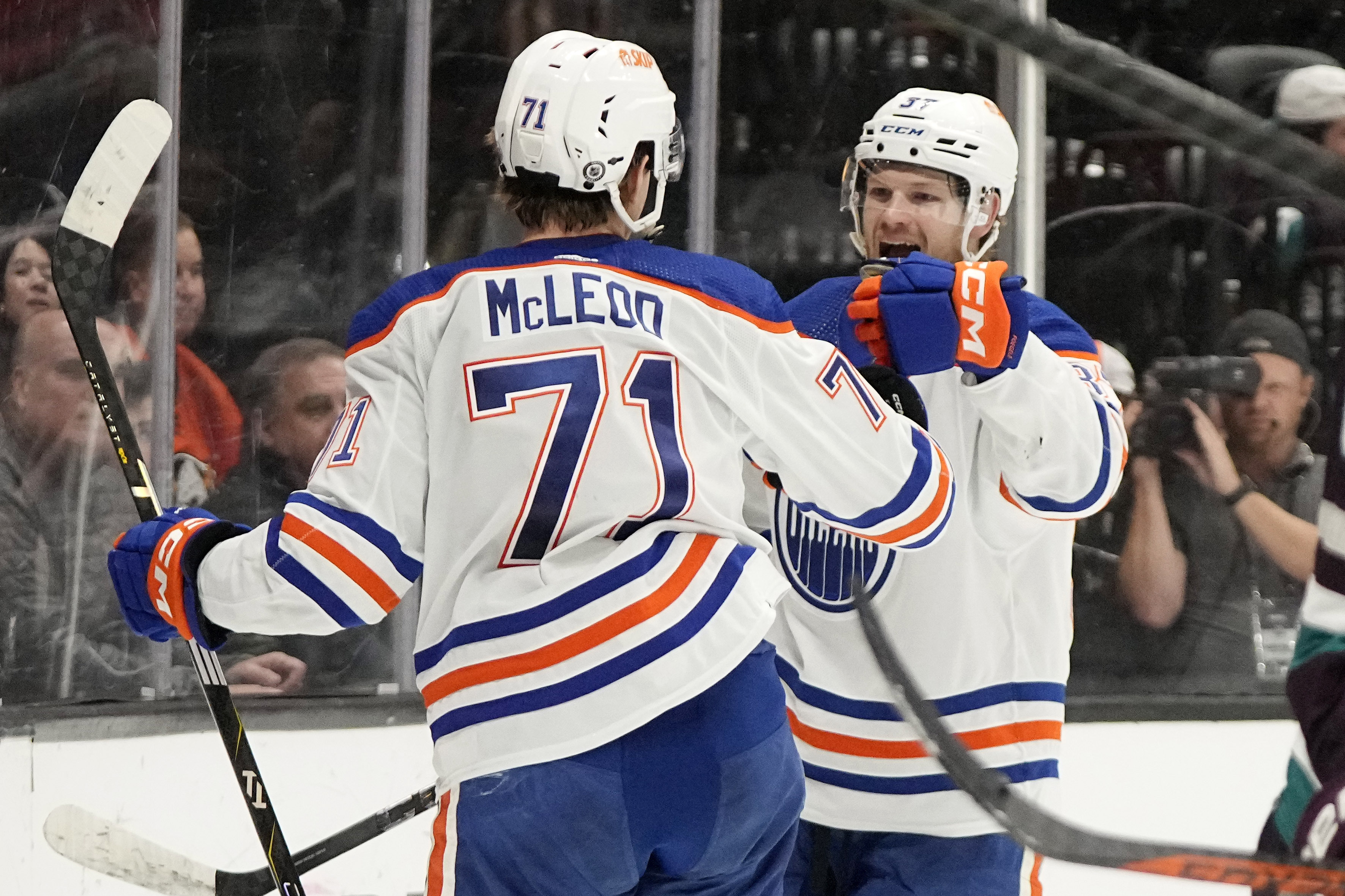 Уорън Фоегеле записа първия си мач с 5 точки в