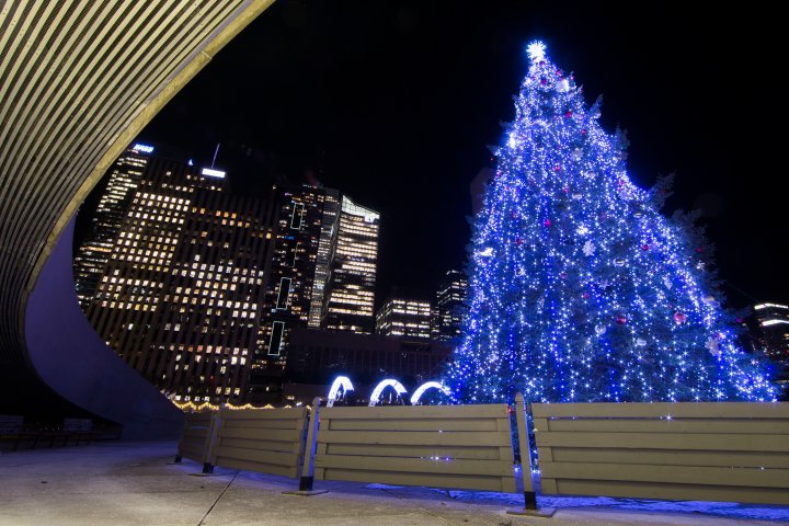 Toronto 2023: What’s open and closed on Christmas Eve, Christmas Day and Boxing Day