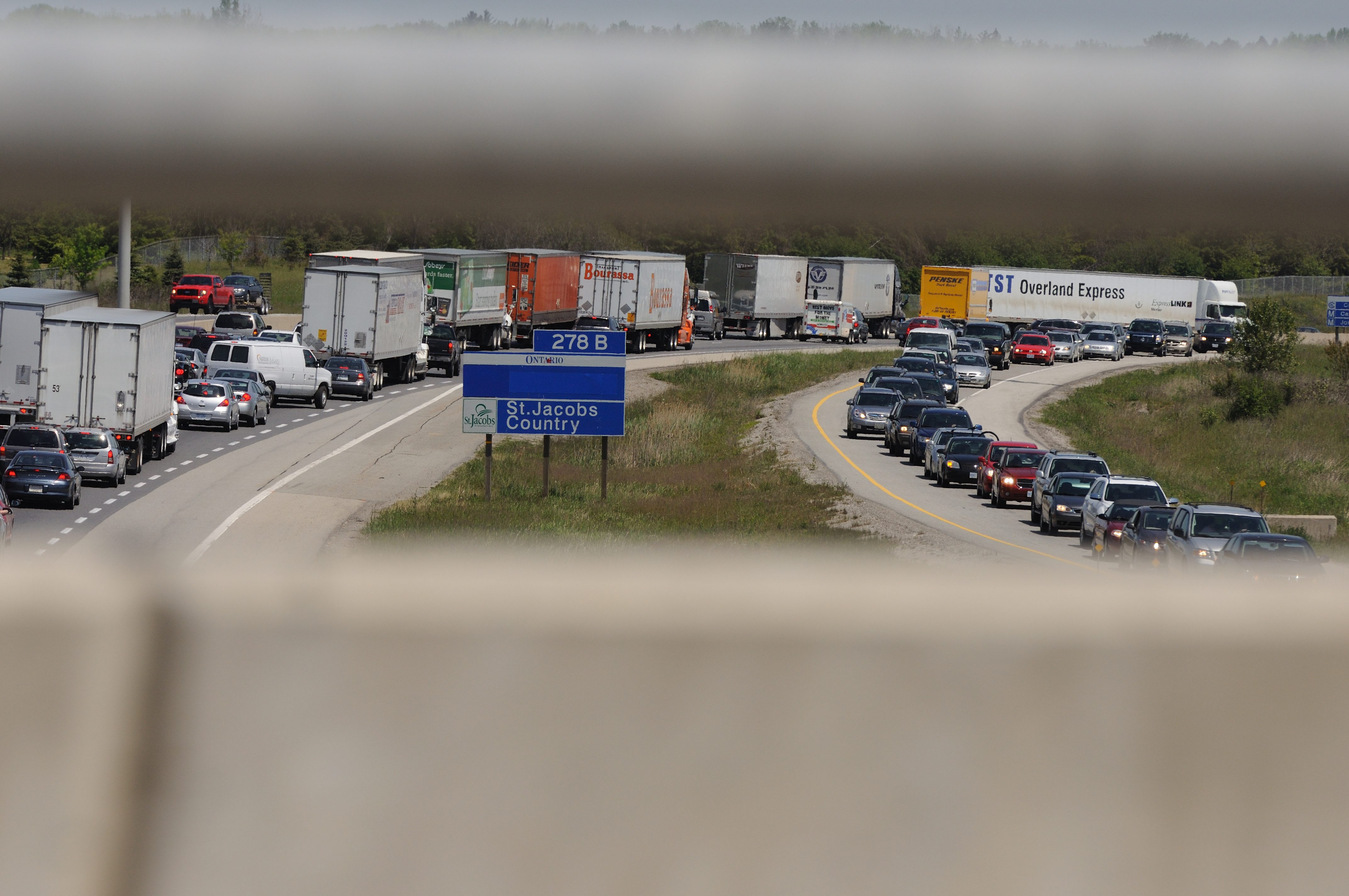 Ontario expands section of Highway 401 to 10 lanes
