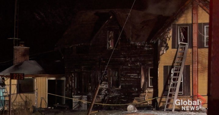 Жители невредими, домашни любимци загинаха при пожар в къща в Камбрей: Шефът на пожарната в Каварта Лейкс
