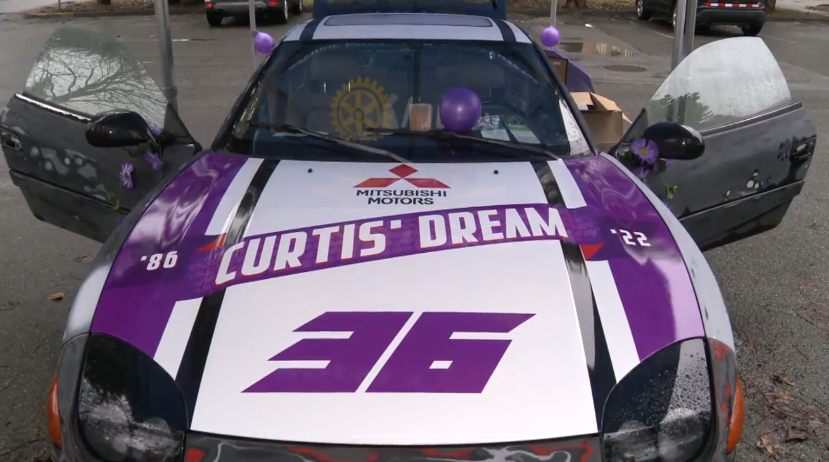 Тревър Таблотни прекара една година от смъртта на брат си