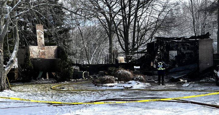 1 в неизвестност, след като пожар унищожи къщата на Енисмор: Пожарникарят на Онтарио