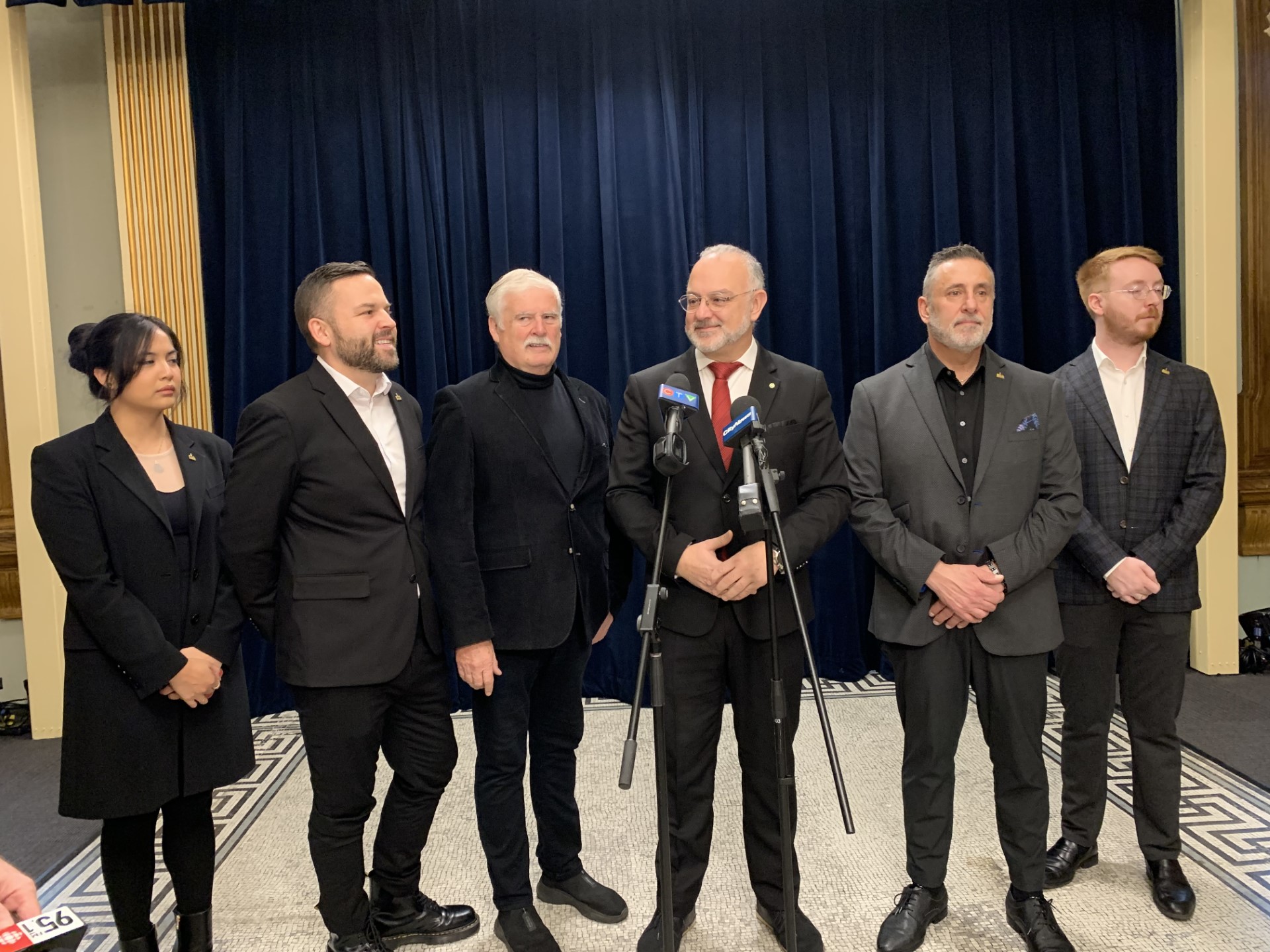 ‘We’re proud’: Ensemble Montréal’s Doug Hurley elected mayor of Île-Bizard