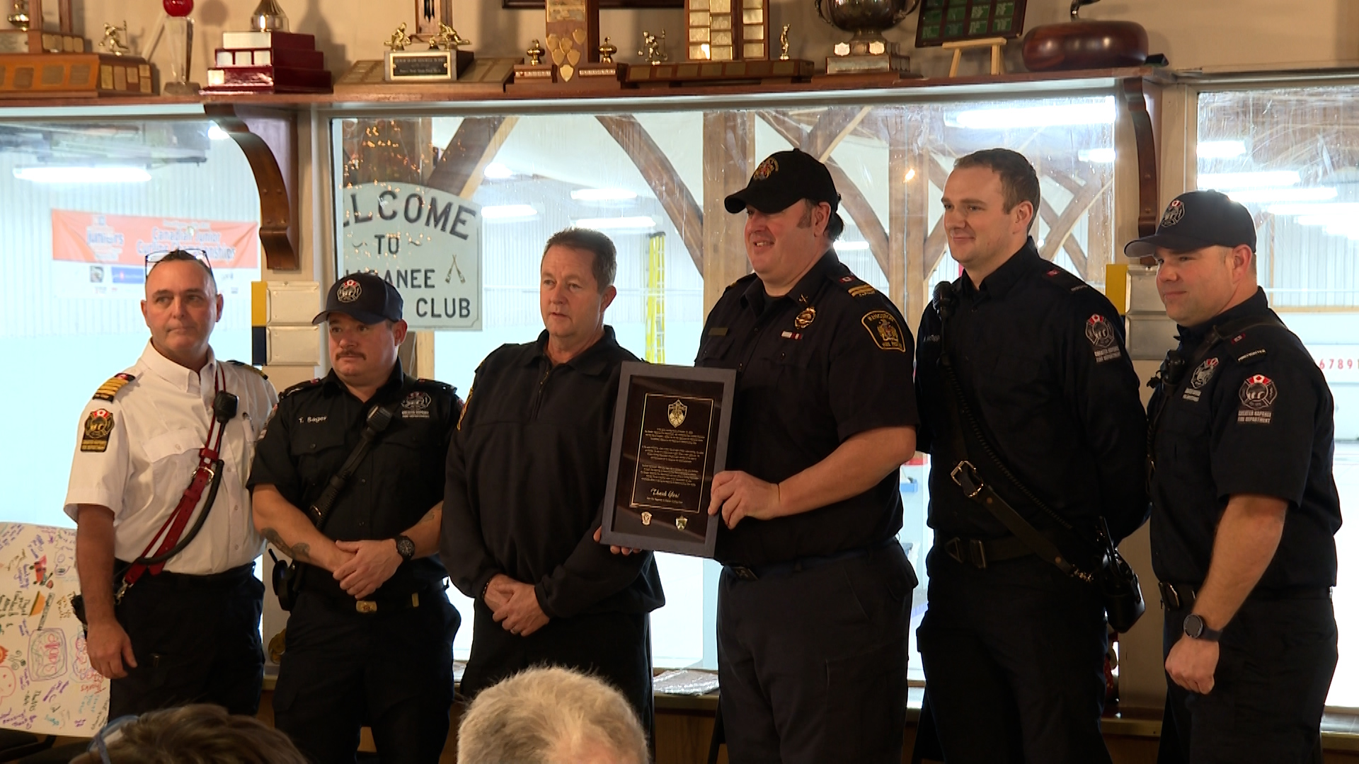 Napanee, Ont. curling club honours local firefighters