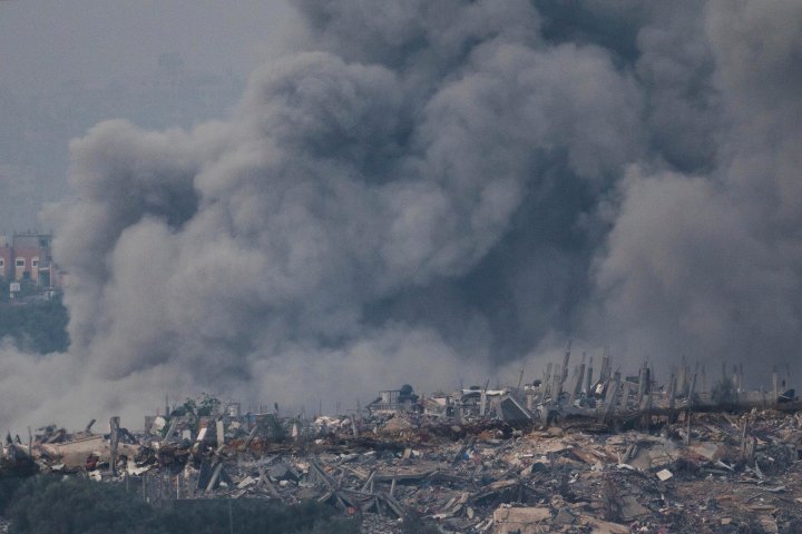 Israel-Hamas conflict rages in Gaza’s 2nd largest city, blocking aid from population