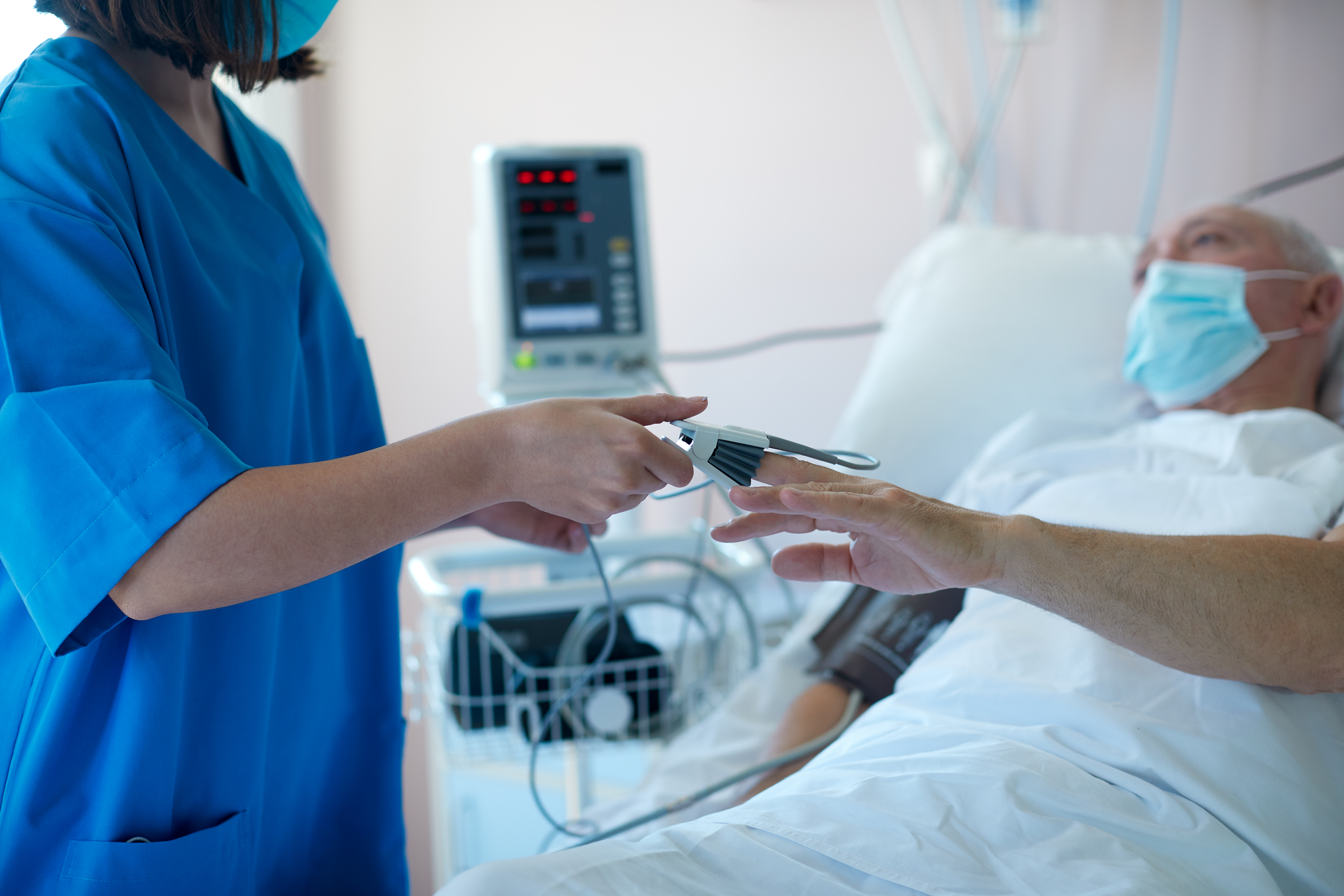 И двете мрежи Vitalité и Horizon Health са похарчили близо