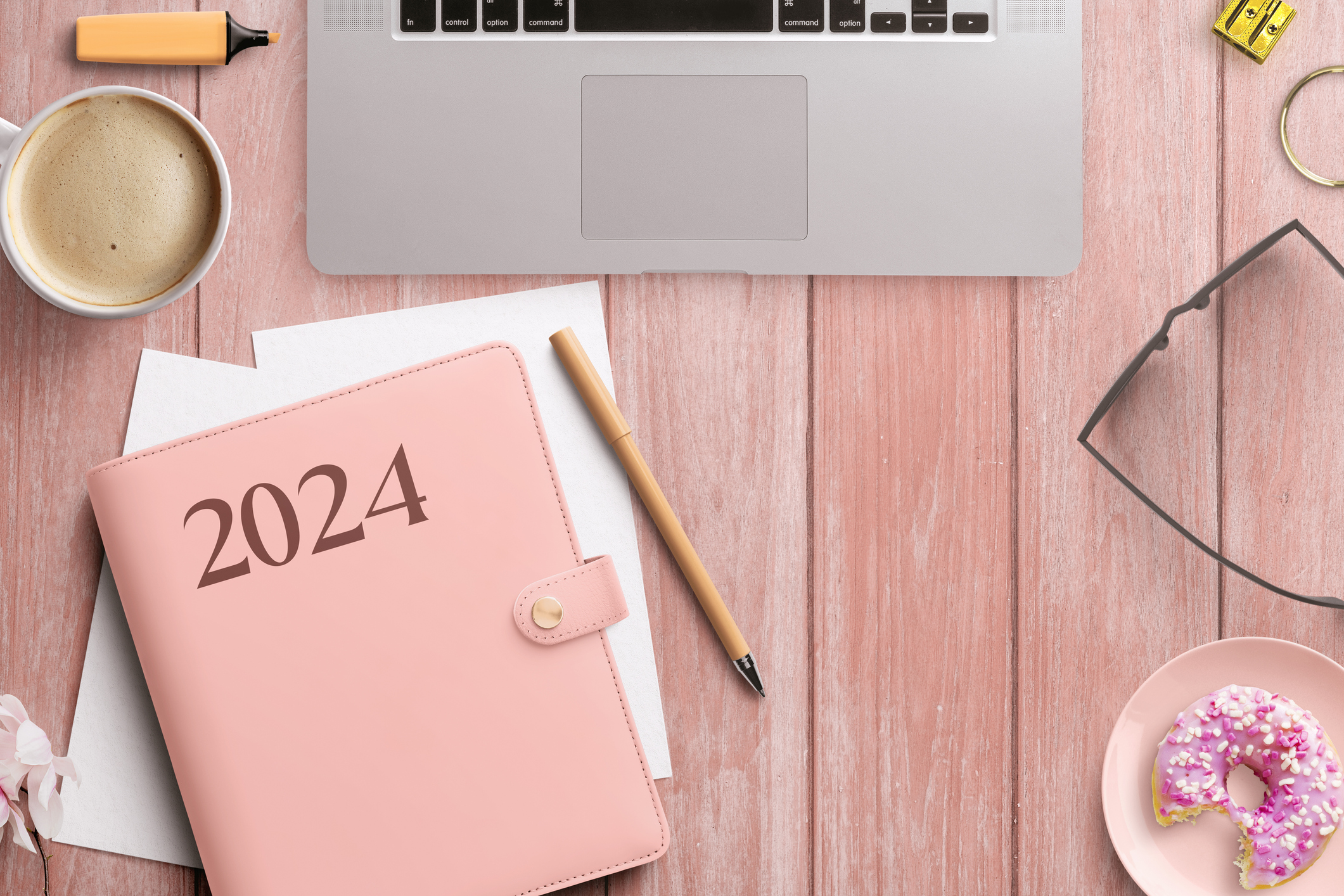 Кураторът самостоятелно решава какви теми и продукти представяме Когато закупите