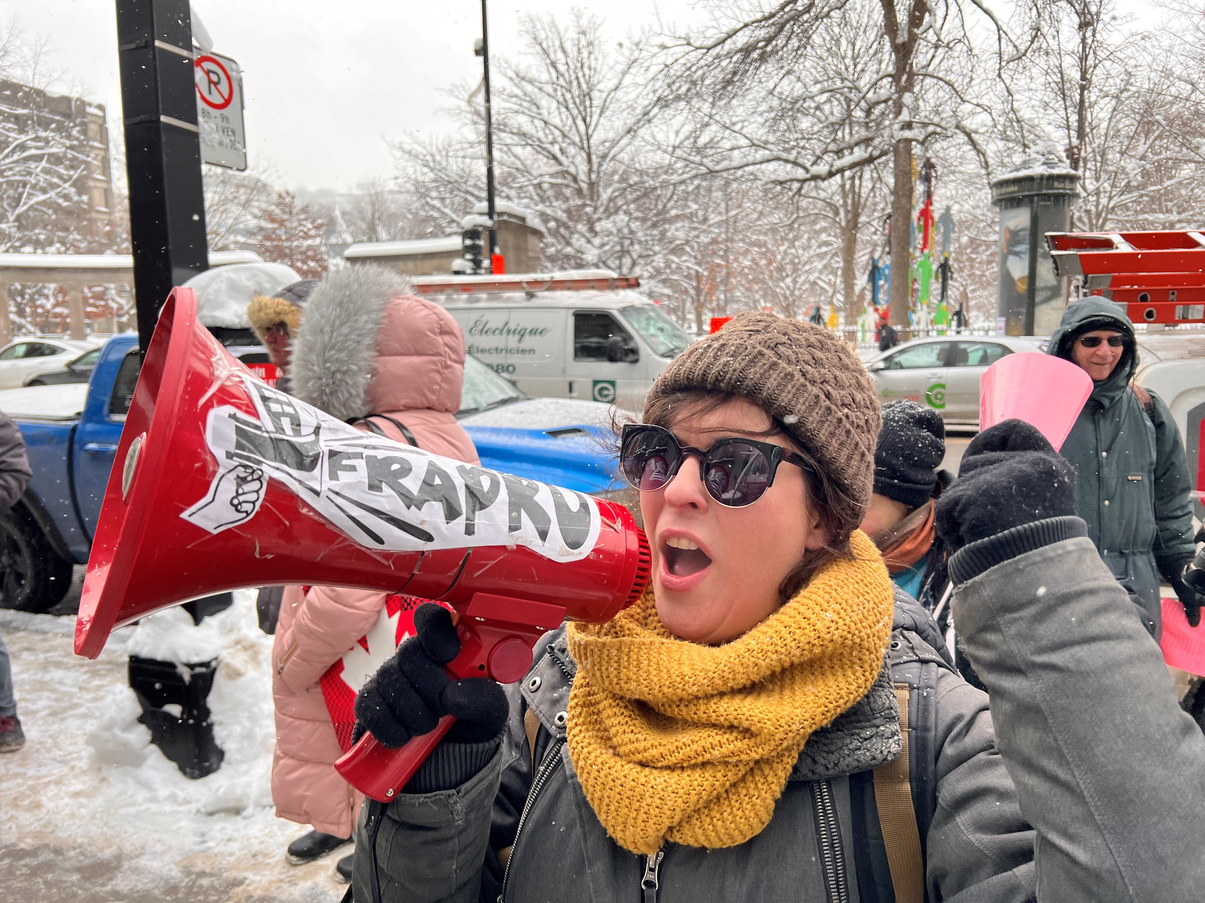 Сезонът е за ваканционни инициативи за набиране на средства за