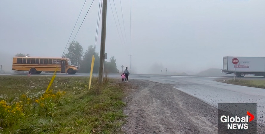 Майка от град Каварта Лейкс иска районното училищно настоятелство да