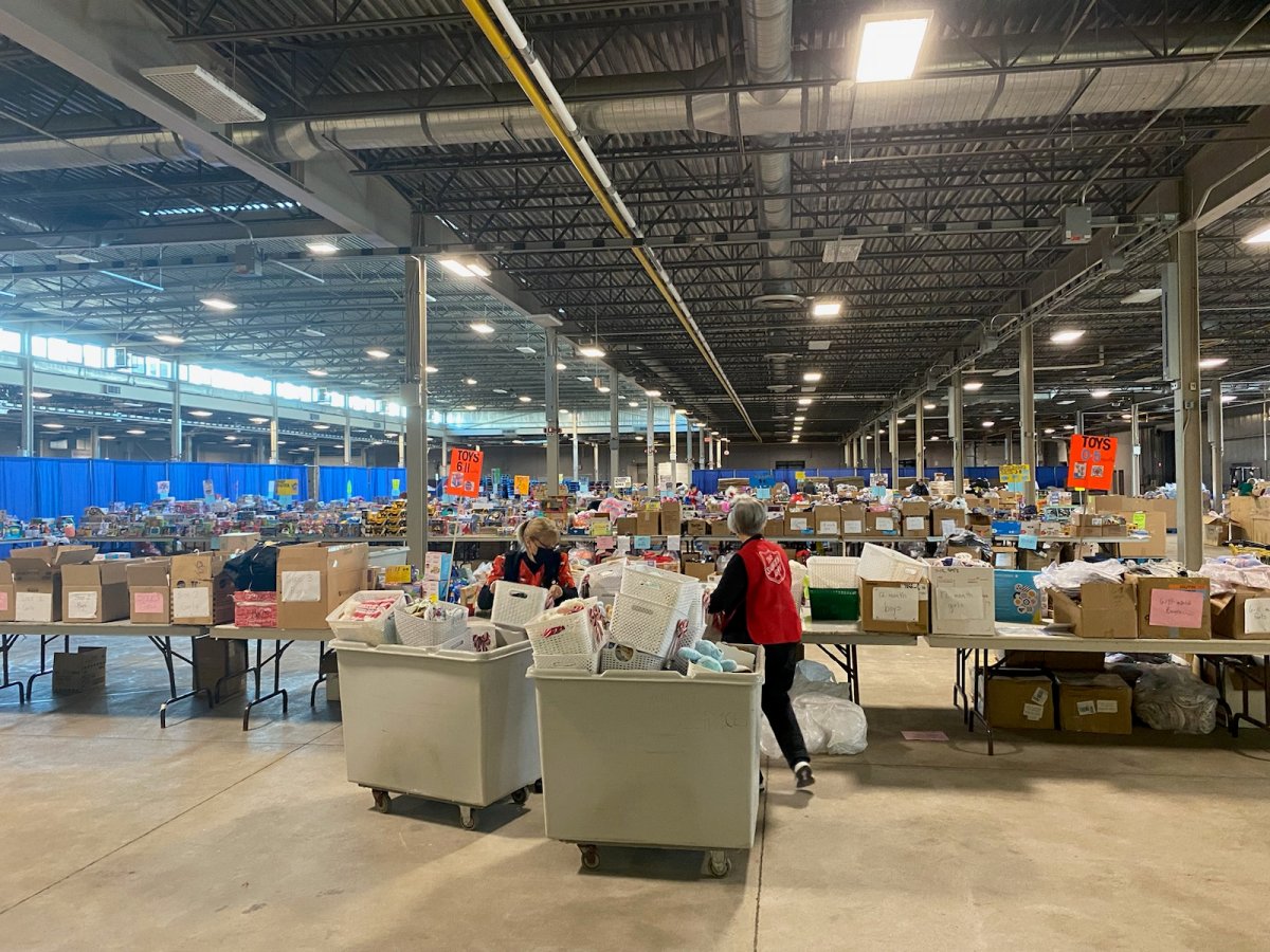London, Ont. Salvation Army switches up Christmas Hamper format