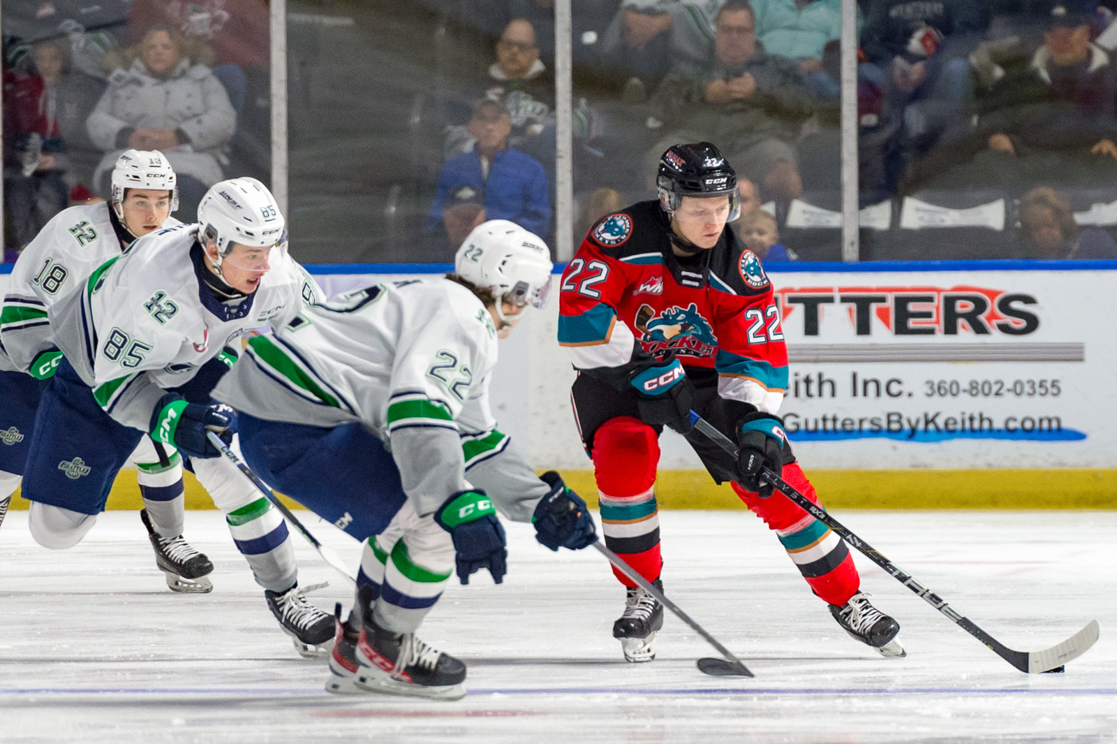 Обзор на резултати от хокей за юноши от Оканаган и района ЗАПАДНА