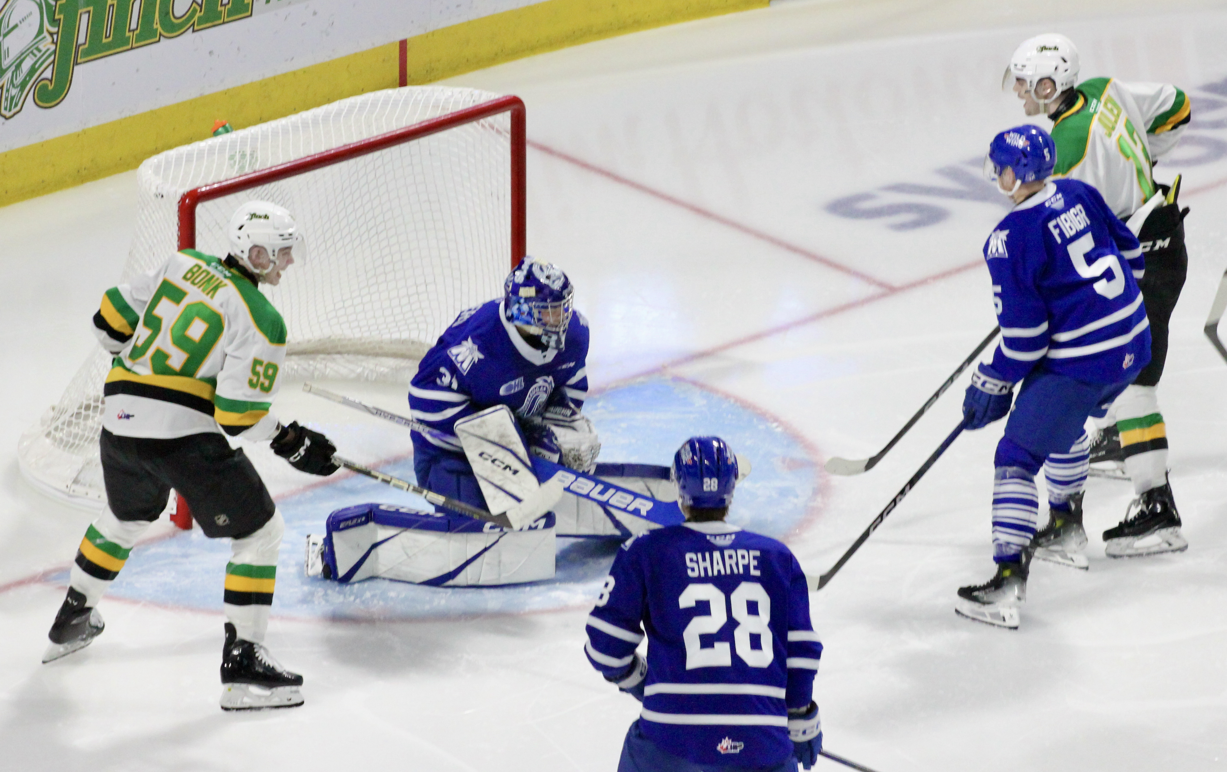 Нападателят на Мисисауга Стийлхедс Люк Миса вкара три гола в