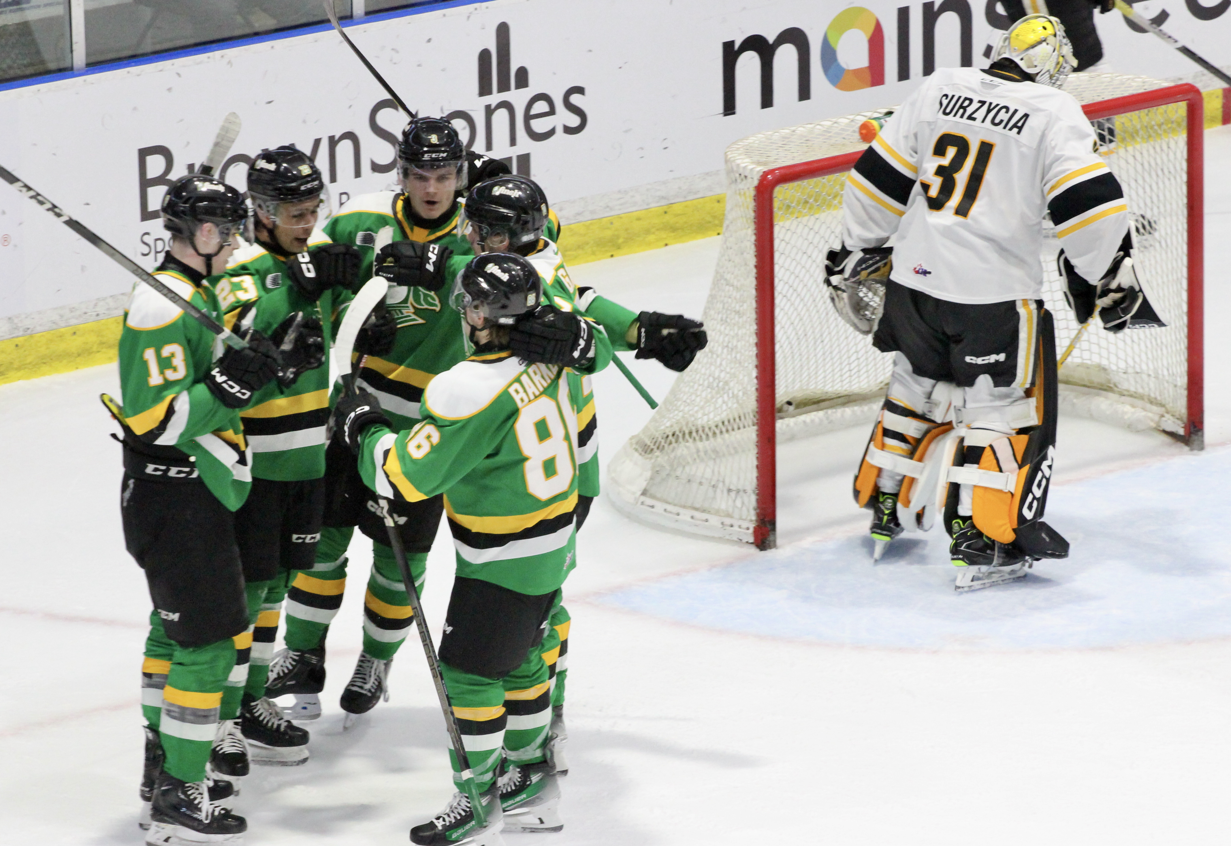 Лондон Найтс удължиха победната си серия до четири мача и