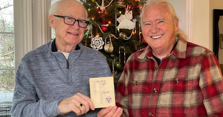 Приятелите от Ню Брънзуик си разменят една и съща коледна картичка в продължение на 62 години