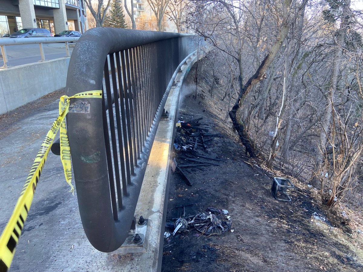 Fire in Edmonton river valley near 10035 Saskatchewan Drive on Tuesday, Dec. 26, 2023.
