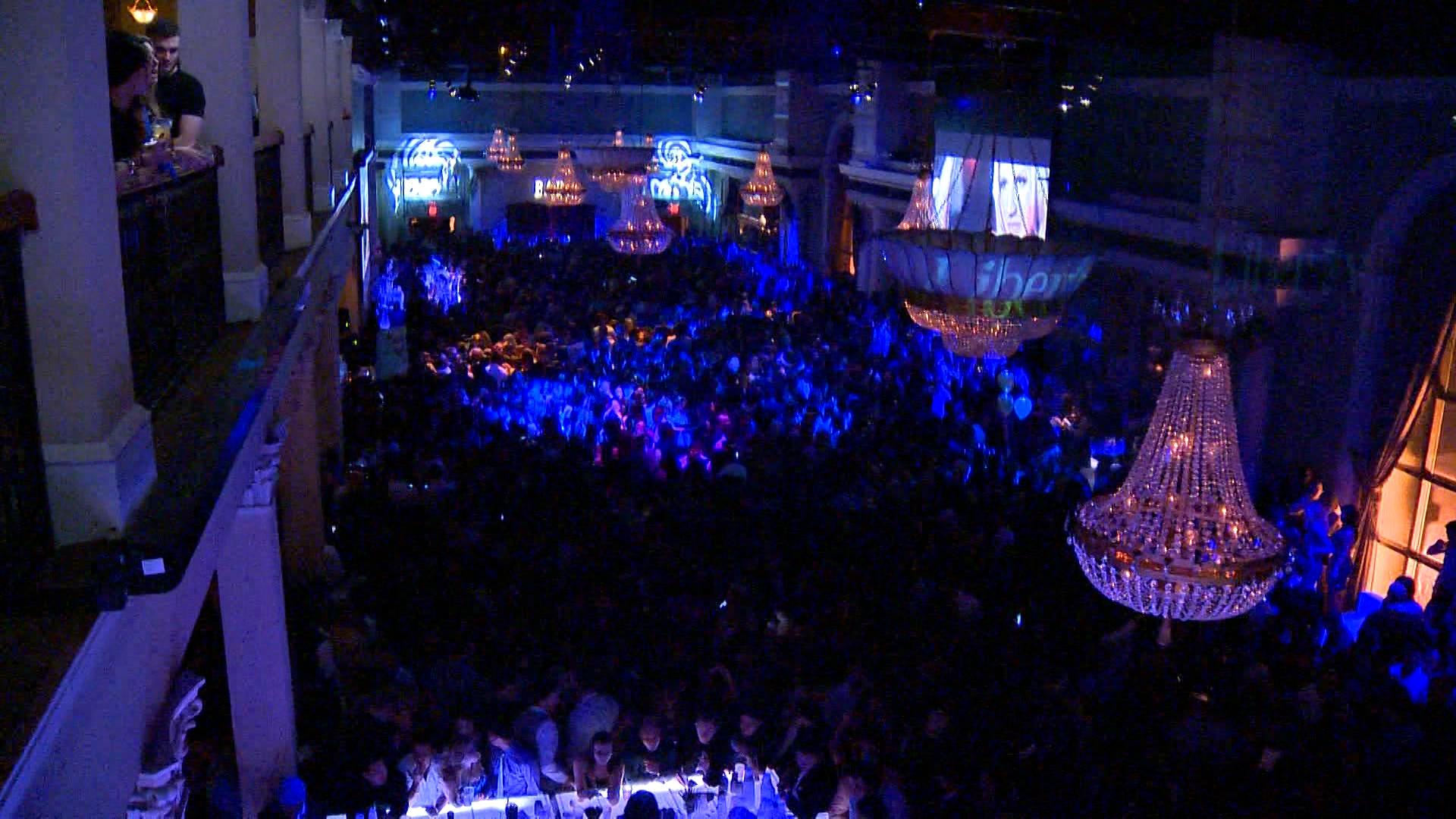 Остават само няколко дни до новата година ресторантите баровете и