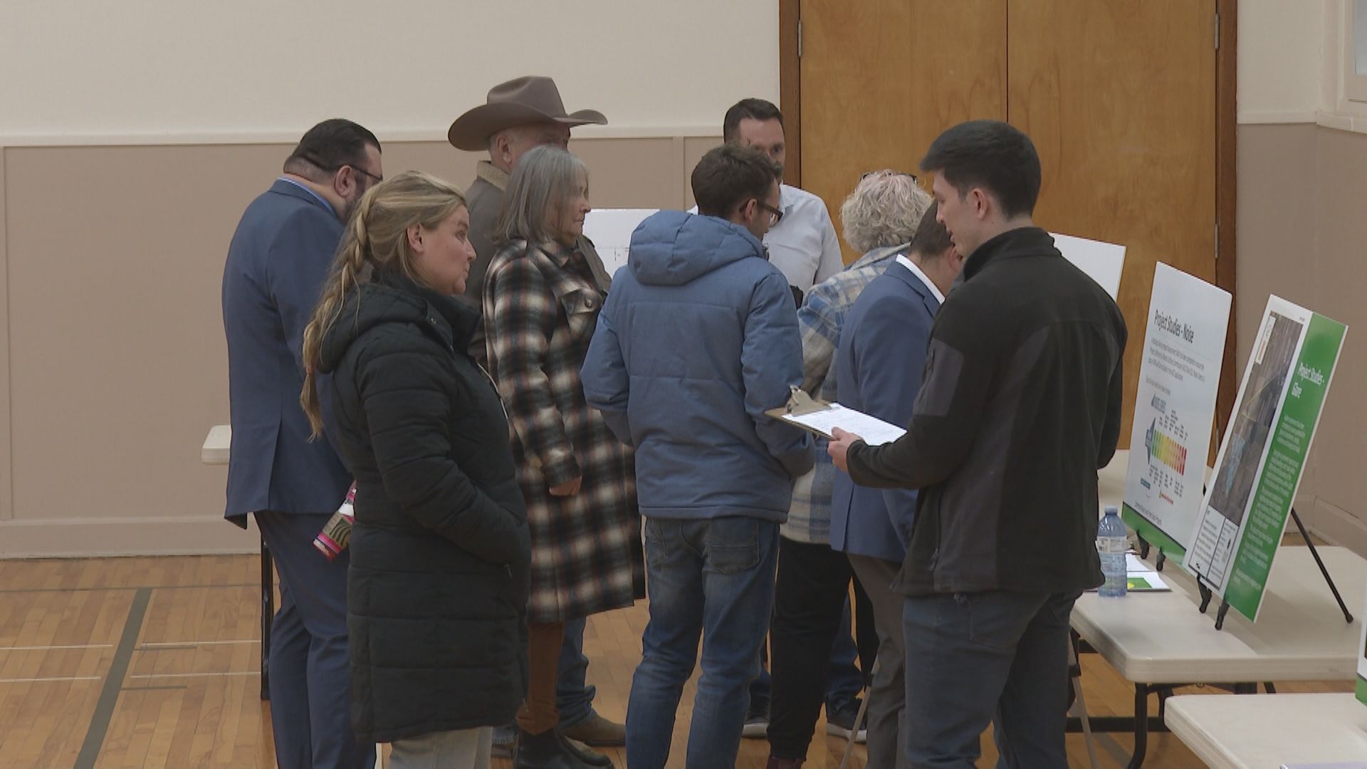 Solar farm projects proposed in Lethbridge County met with opposition