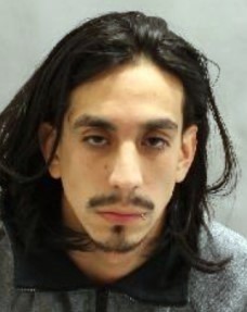 Мъж от Торонто е арестуван и обвинен за това че